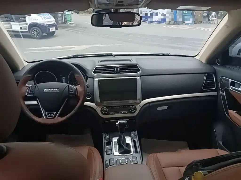 Haval H6 Coupe 2015 Blue Label 2.0T 2WD Premium фото 10