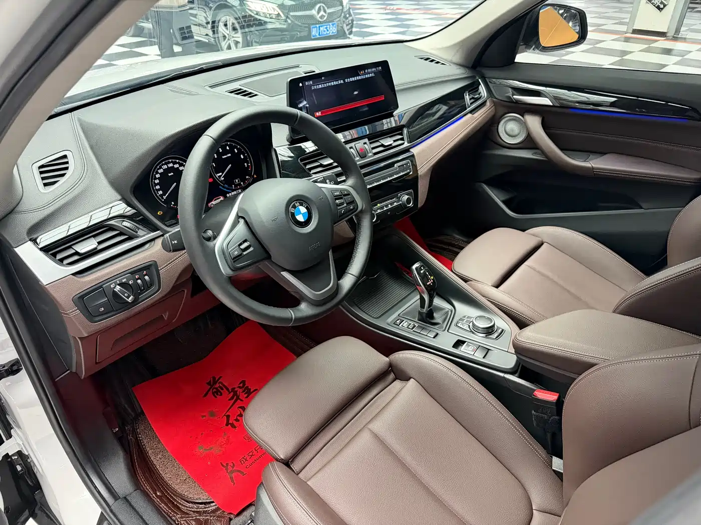 BMW X1 2022 sDrive20Li Fashion фото 12
