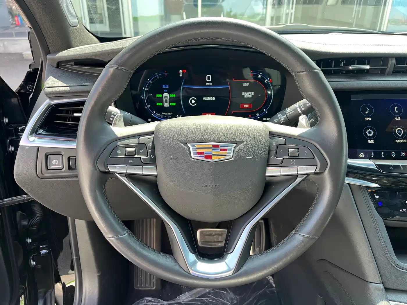 Cadillac XT6 2025 2.0T 6-Seater AWD Executive Black Label Edition фото 7