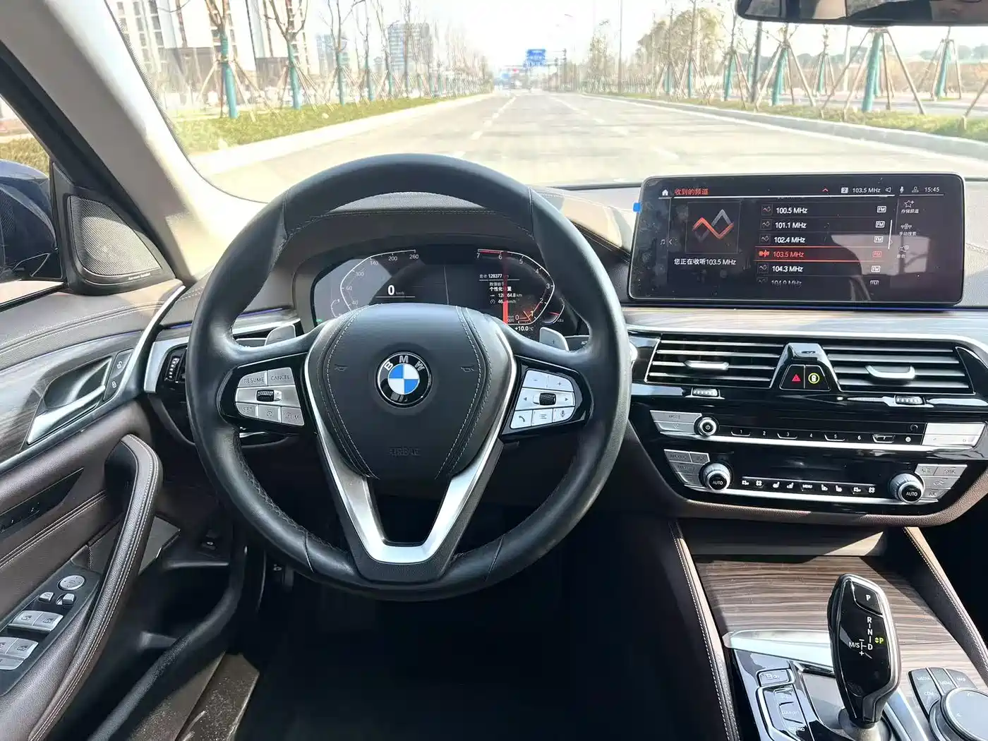 BMW 5 Series 2021 530Li Premium Luxury Package фото 17