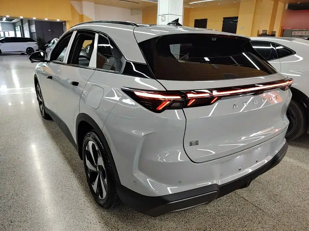 2026 ARCFOX Alpha T5