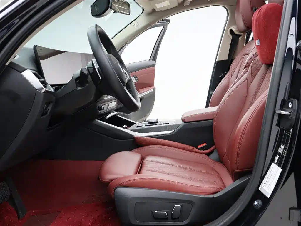 BMW 3 Series 2024 325i M Sport Package фото 2