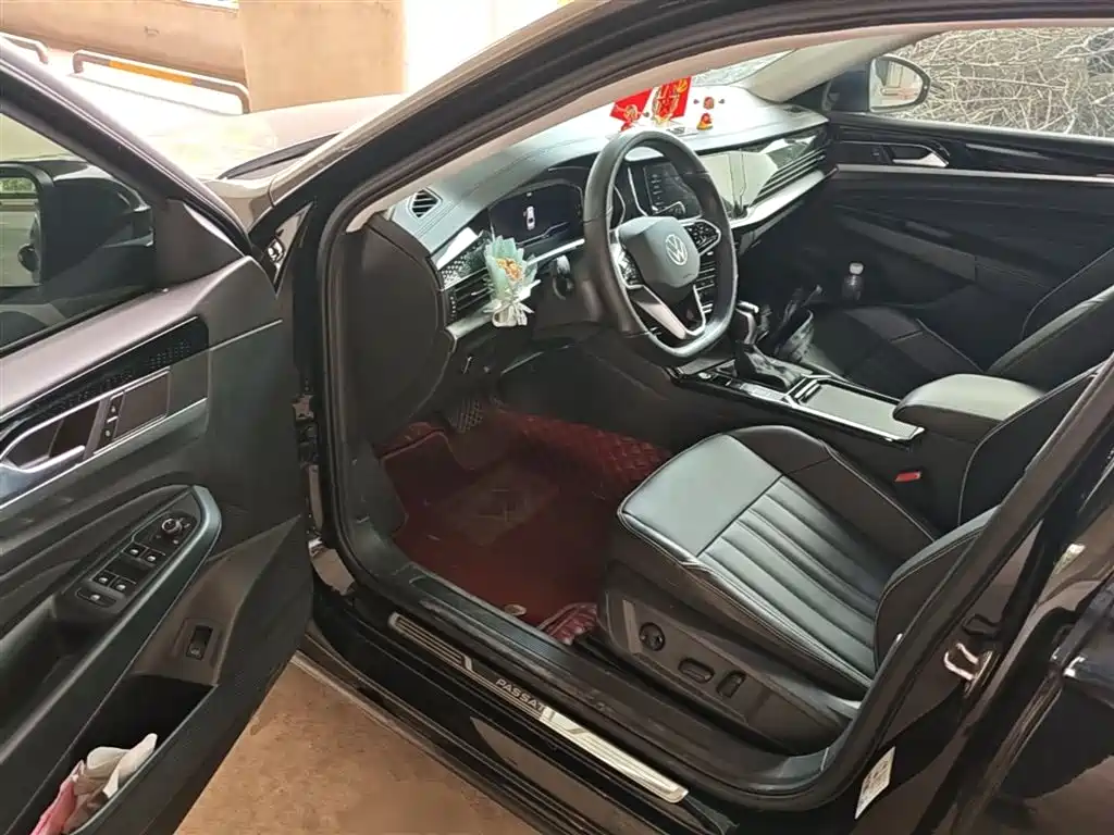 Volkswagen Passat 2023 Facelift 330TSI Elite Edition фото 12