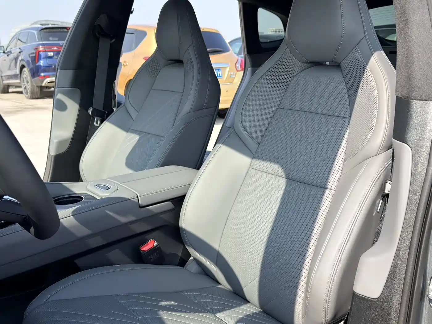 ZEEKR EXTREME KRYPTON 001