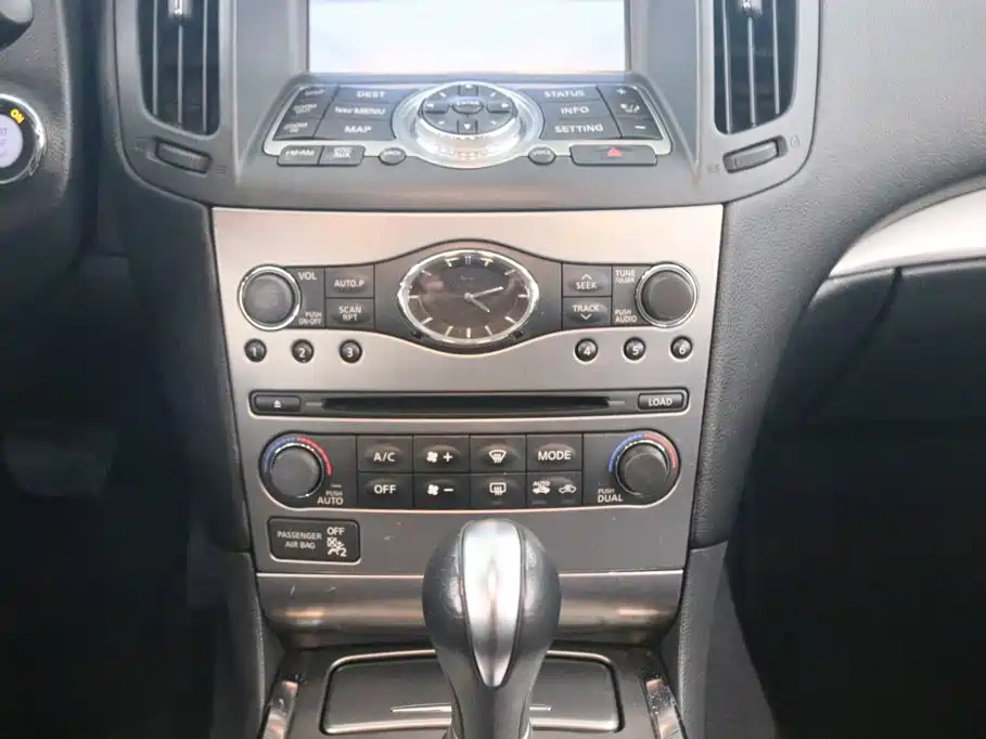 Infiniti G Series 2011 2010 Model G25 Sedan Luxury Sport Edition