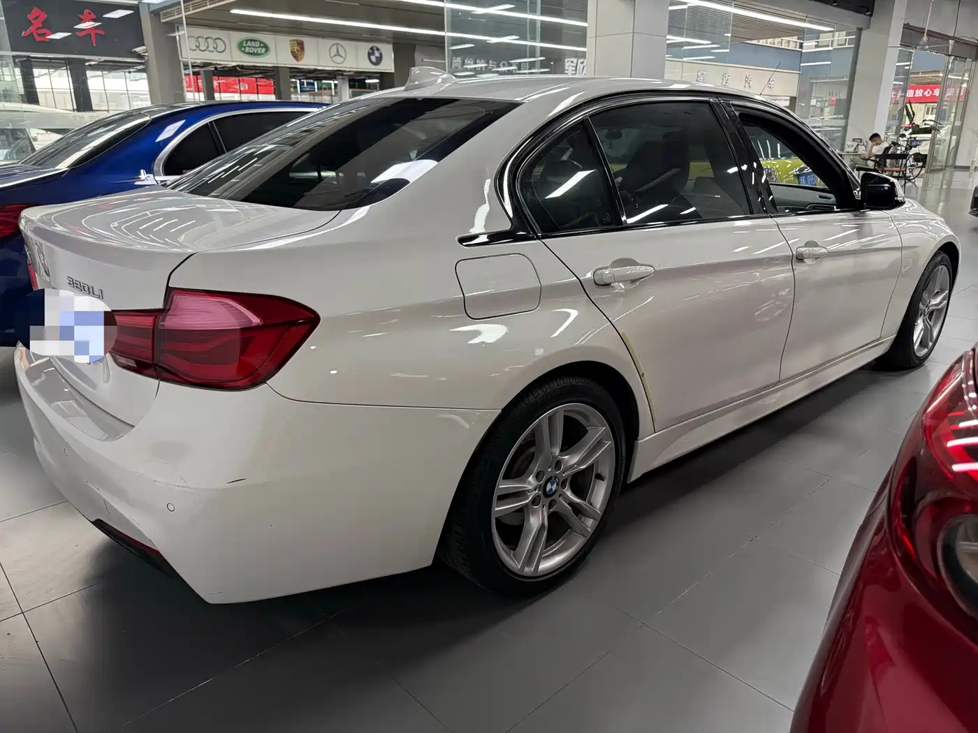 BMW 3 Series 2018 320Li Leading M Sport Package фото 5