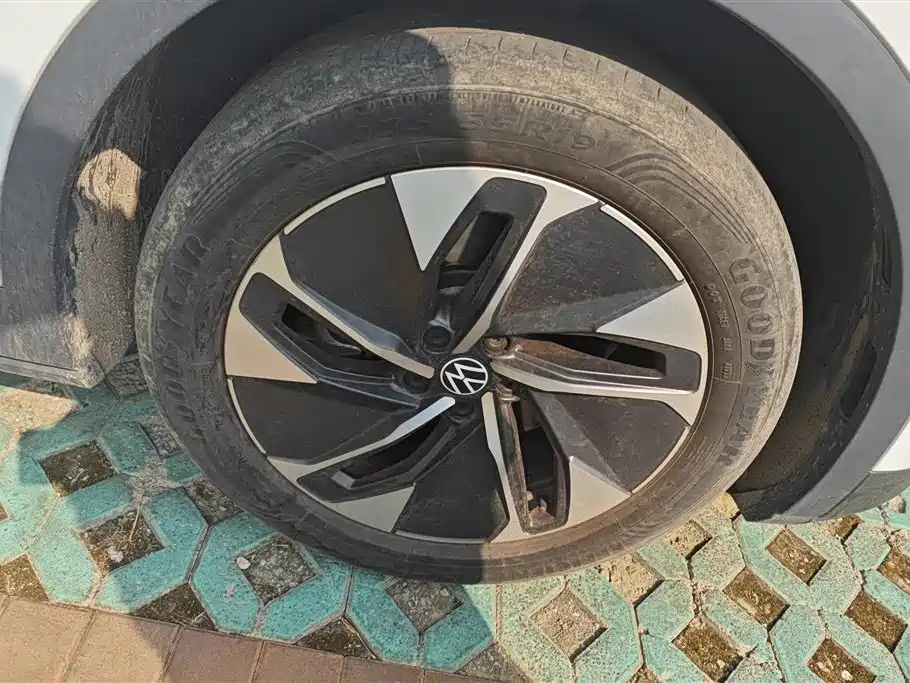 VOLKSWAGEN ID.4 CROZZ