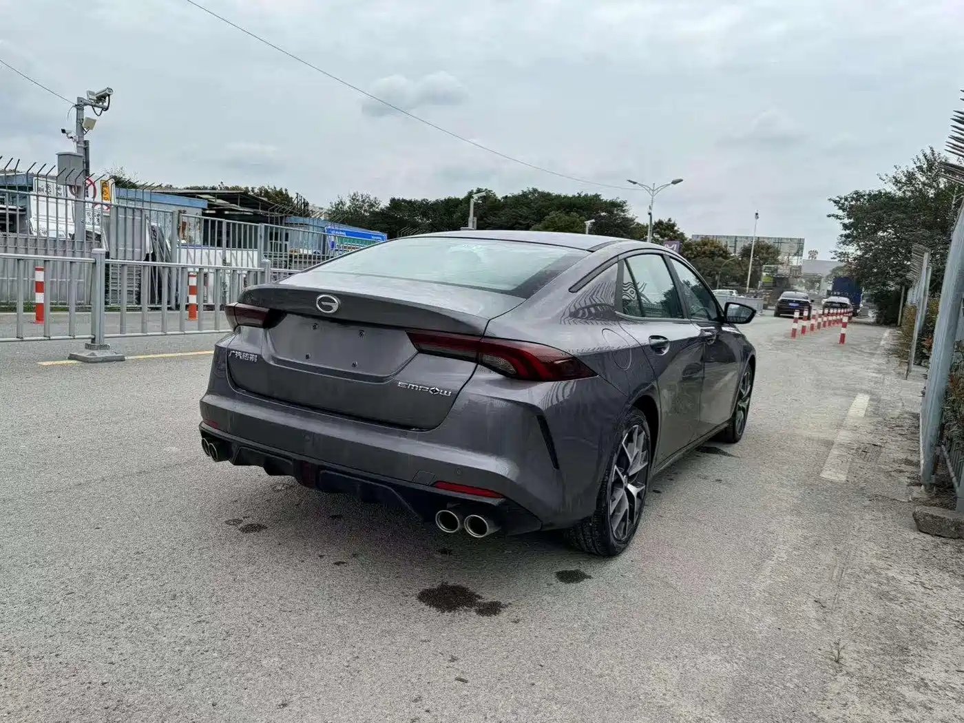 GAC Trumpchi Trumpchi Emkoo 2023 270T DCT J15 Edition фото 14
