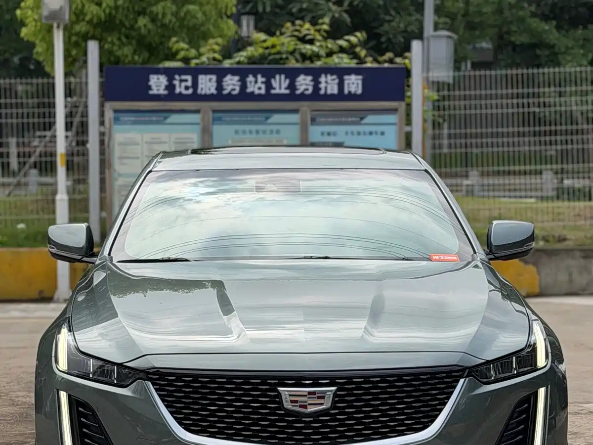 CADILLAC CT5