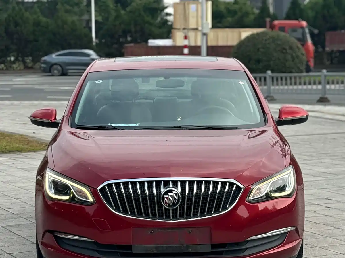 Buick Excelle 2015 15N Automatic Luxury фото 2