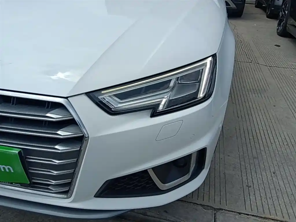 Audi A4L 2019 40 TFSI Fashion (China VI) фото 24