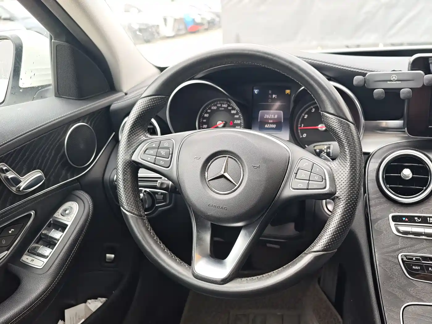 Mercedes-Benz C-Class 2016 C 180 L Sport фото 19