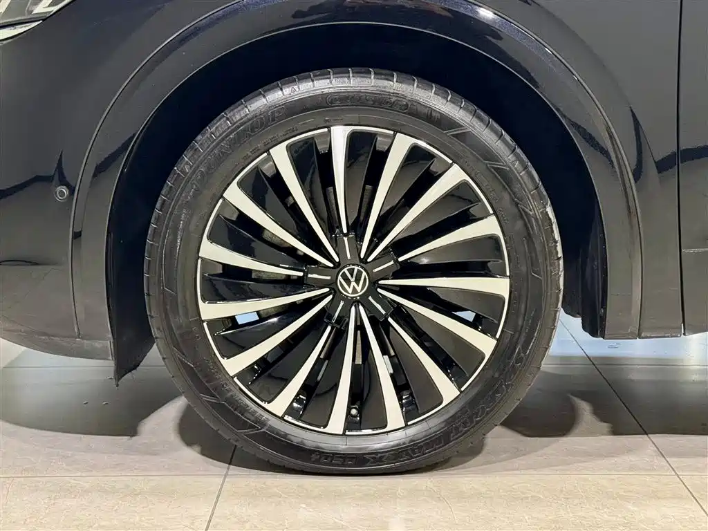 Volkswagen Viloran 2024 380TSI Executive Edition фото 10