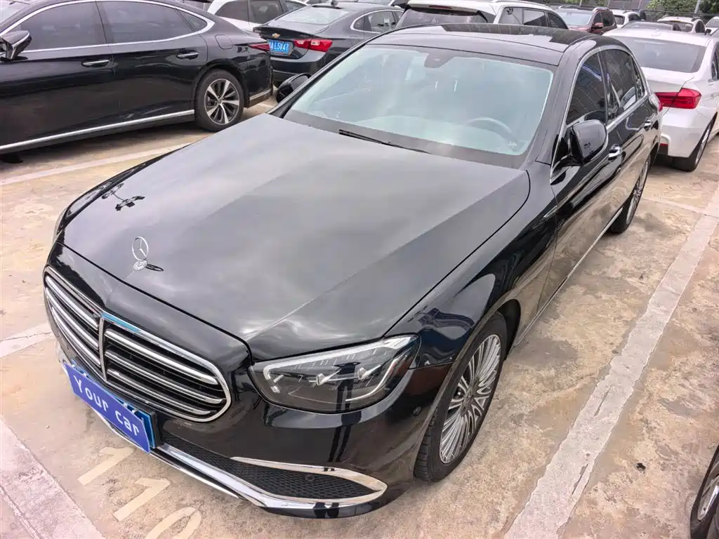 Mercedes-Benz E-Class 2022 E 300 L Fashion