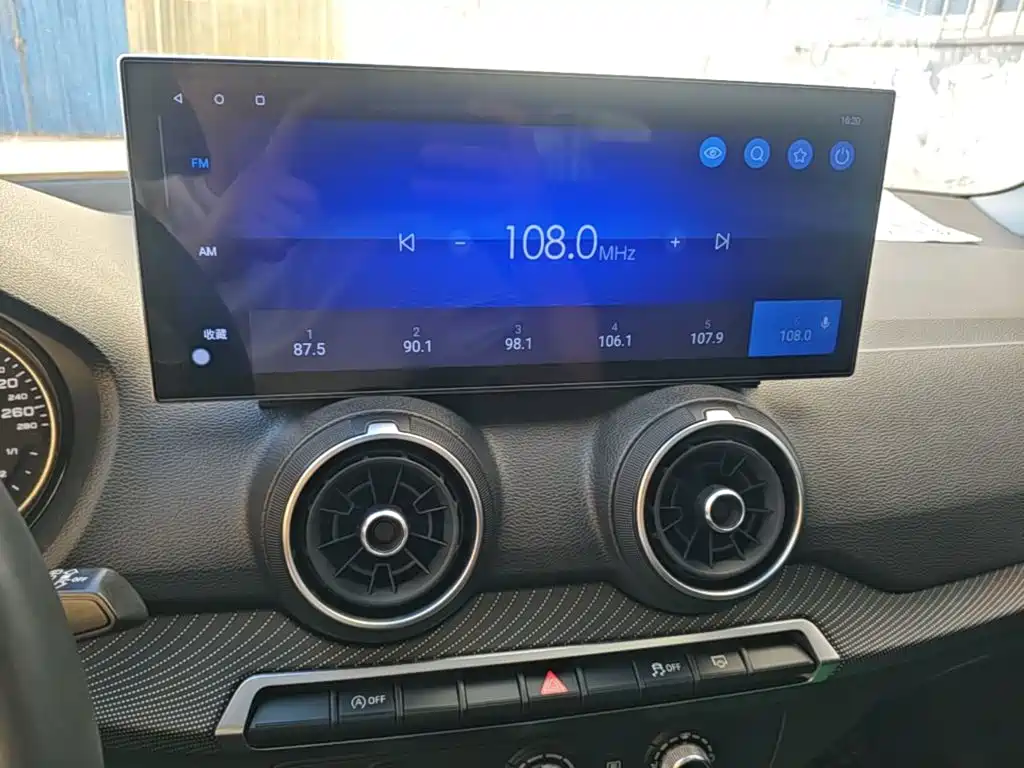 Audi Q2L 2019 2018 35 TFSI Launch Exclusive Edition China VI