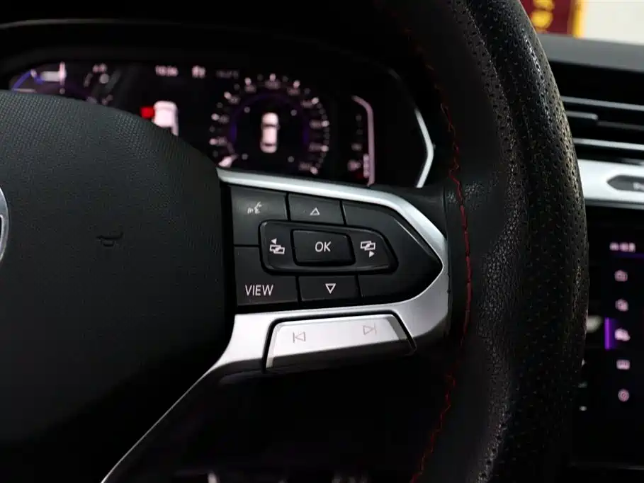 Volkswagen Magotan GTE Plug-in Hybrid 2022 GTE Luxury фото 18