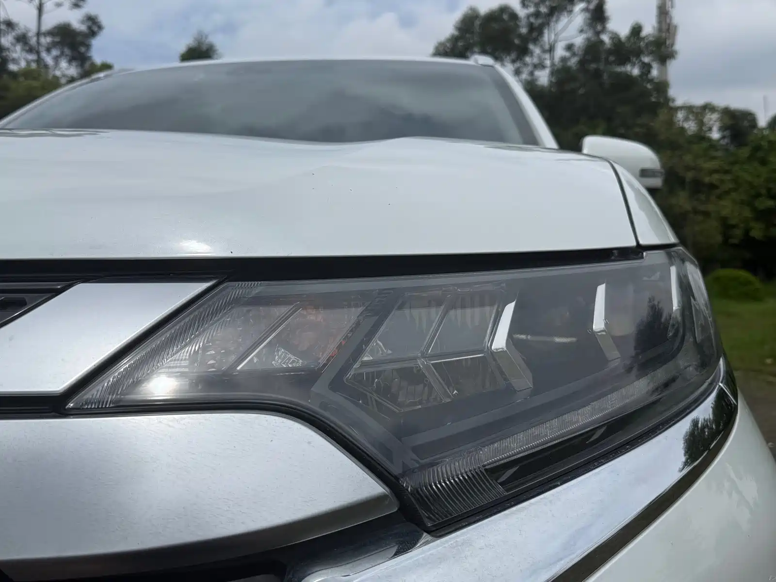 Фото 4 - Mitsubishi Outlander