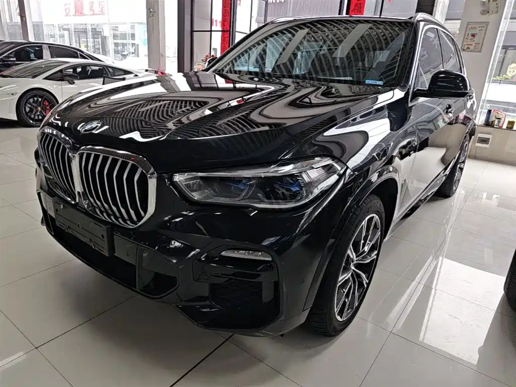 BMW X5 (Import) 2020 xDrive40i M Sport Package фото 2