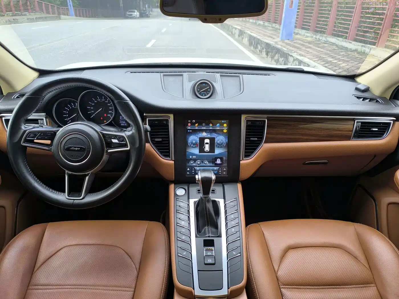 Zotye SR9 2017 2017 2.0T Auto Ultimate Dream Edition