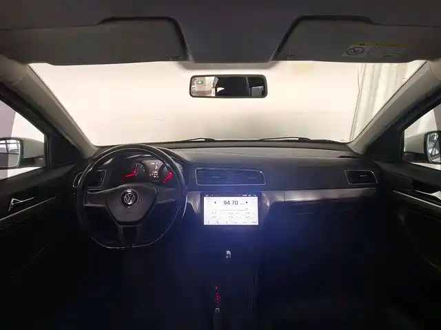 Volkswagen Lavida 2017 1.6L Automatic Trend Edition фото 3