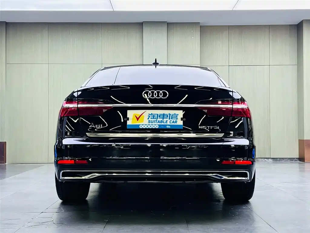 Audi A6L 2021 45 TFSI Exclusive Elegance фото 5