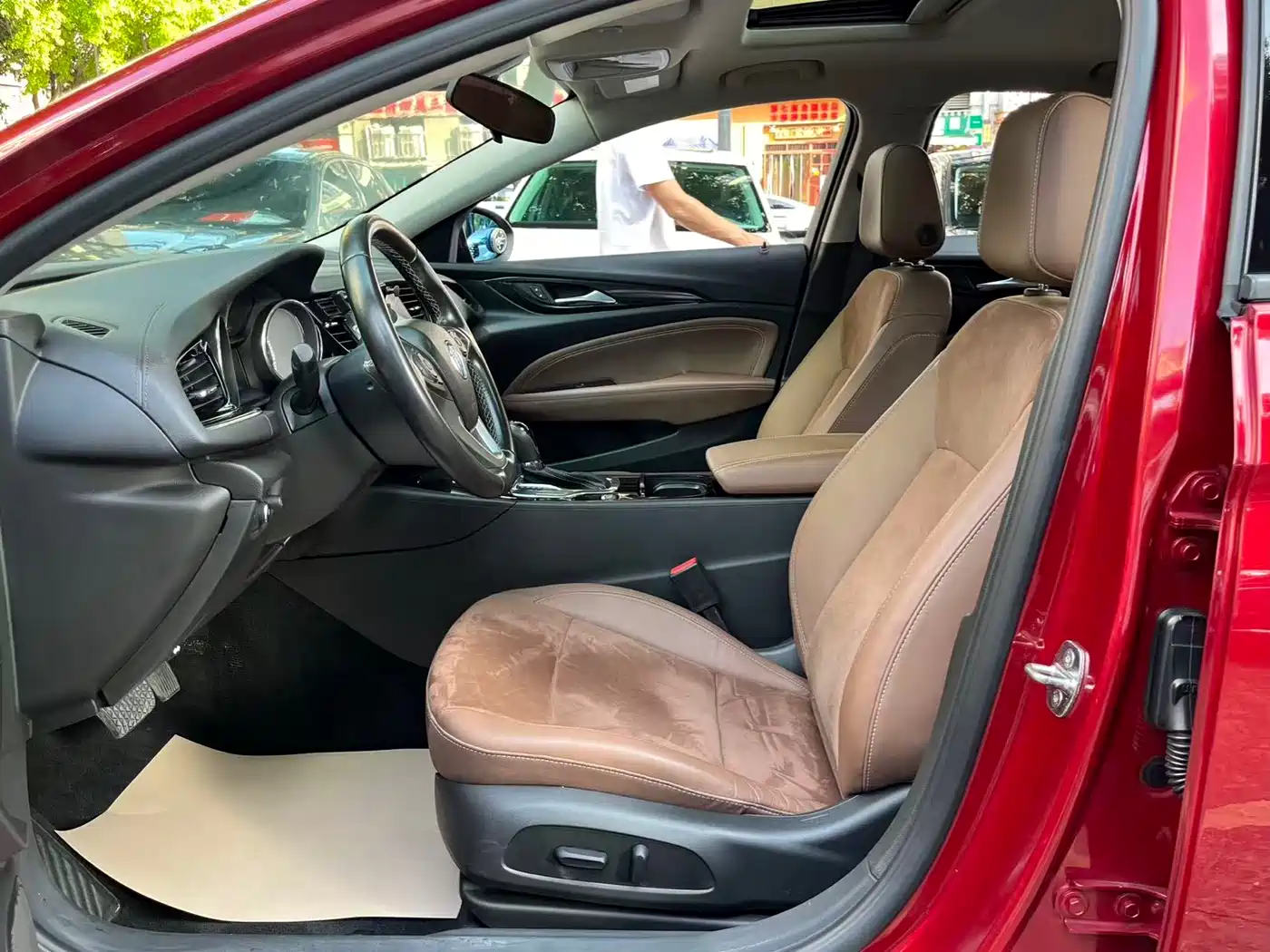 Buick Regal 2017 20T Elite Type фото 9