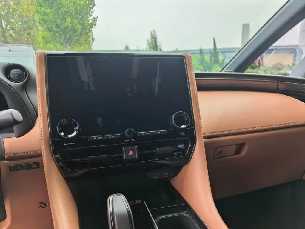 Toyota Vellfire 2024 2024 Crown Hybrid 2.5L Premium Edition