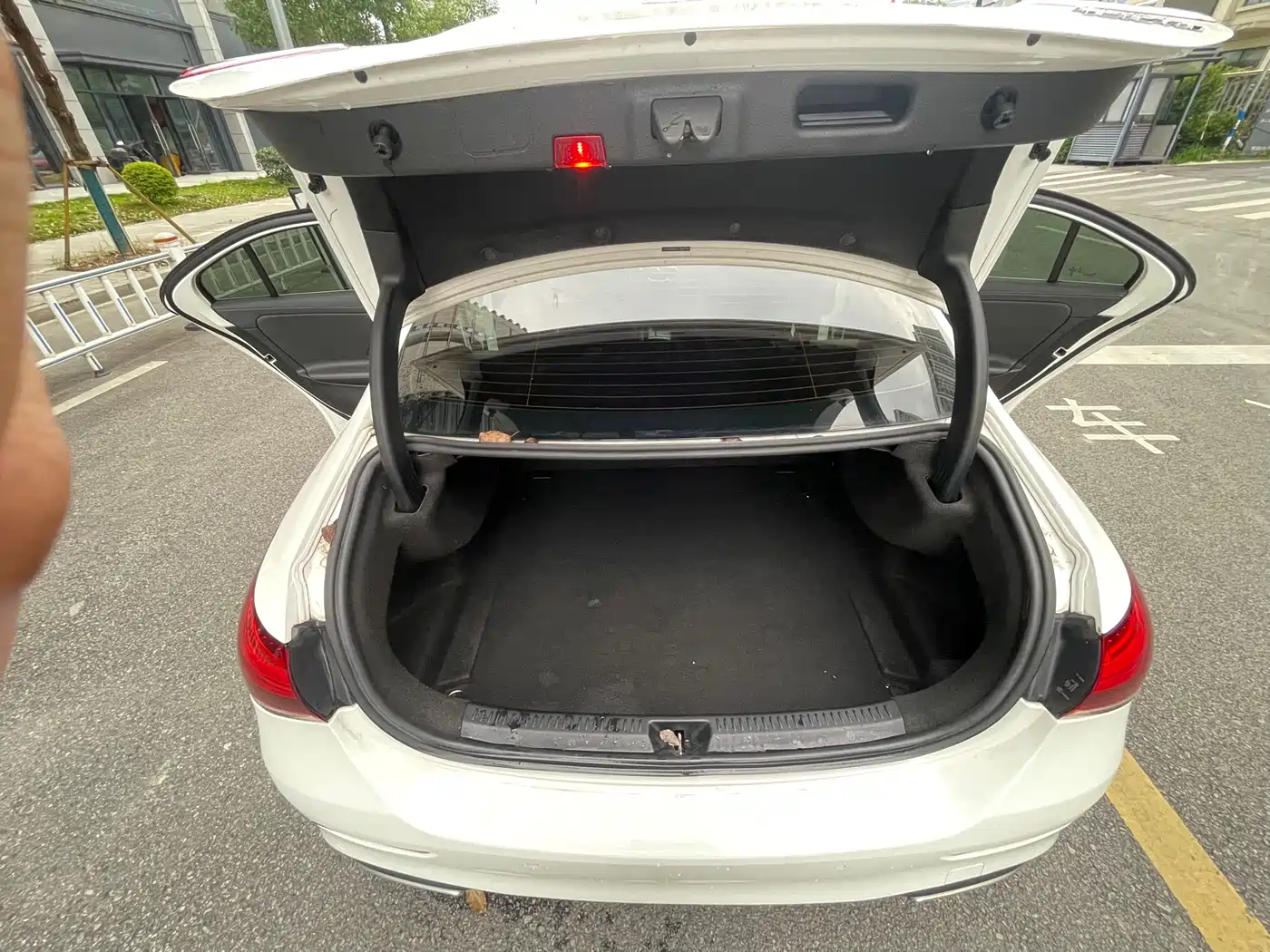 Mercedes-Benz A-Class 2020 Facelift A 200 L Sport Sedan Dynamic фото 7
