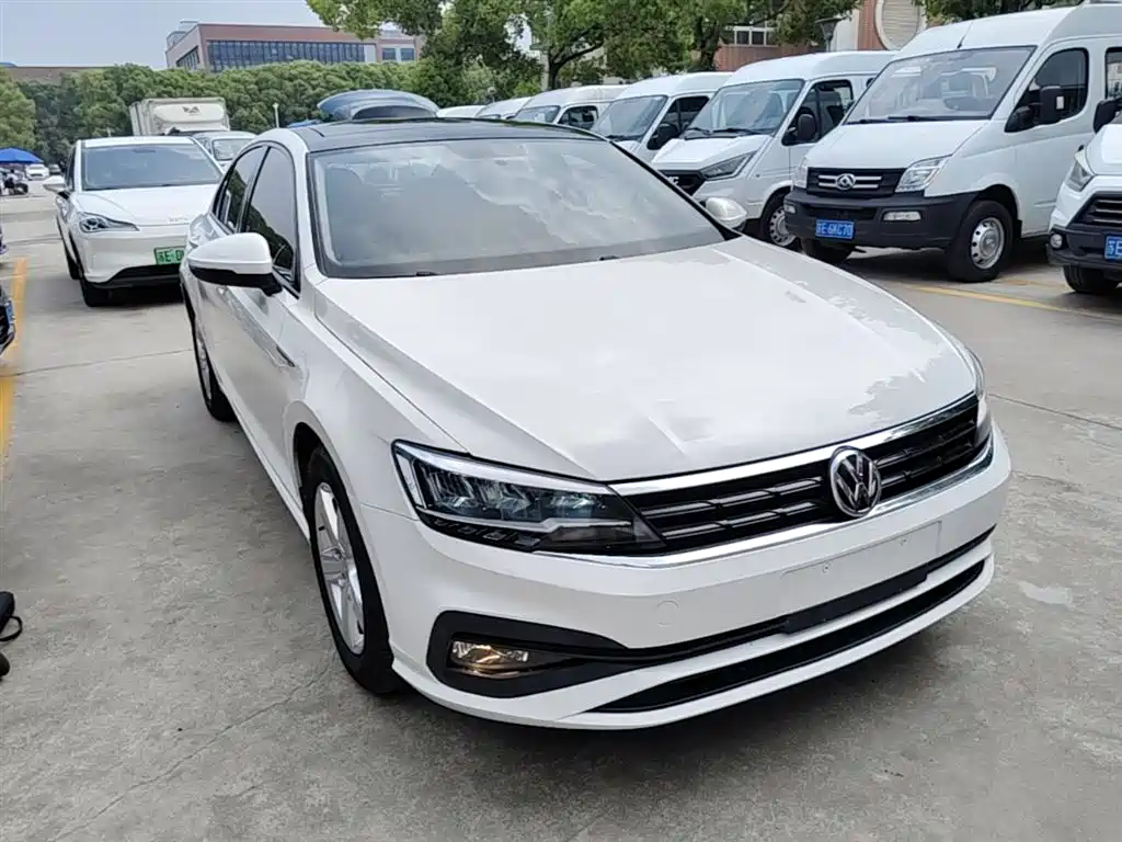 Volkswagen Lamando 2019 230TSI DSG Trend Edition China V фото 4