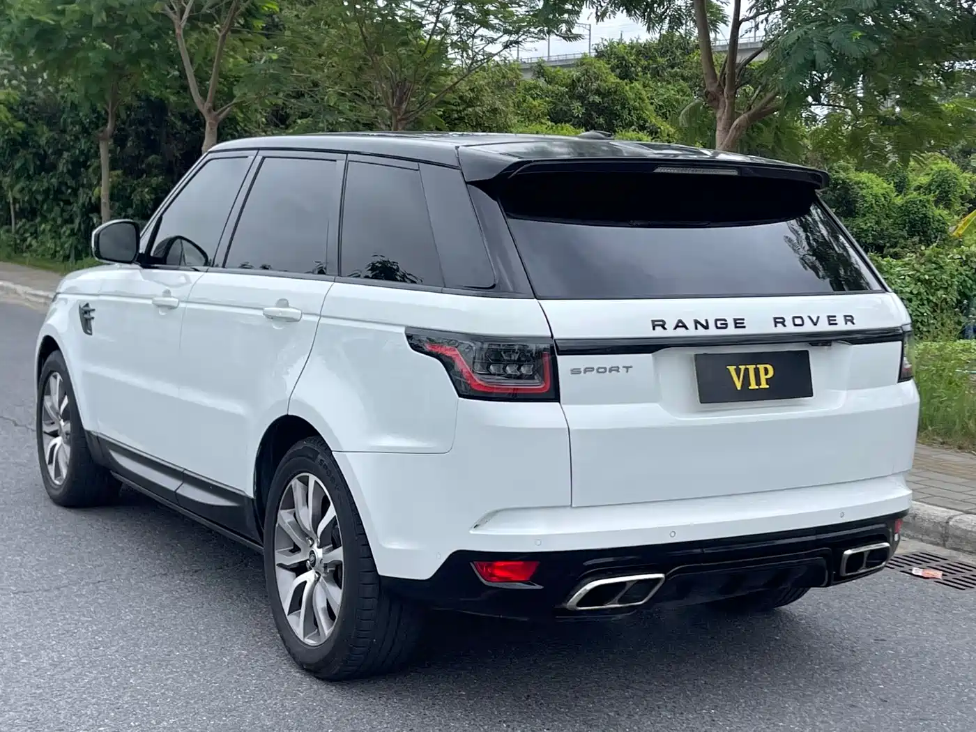 Land Rover Range Rover Sport 2015 3.0 SC V6 HSE фото 6