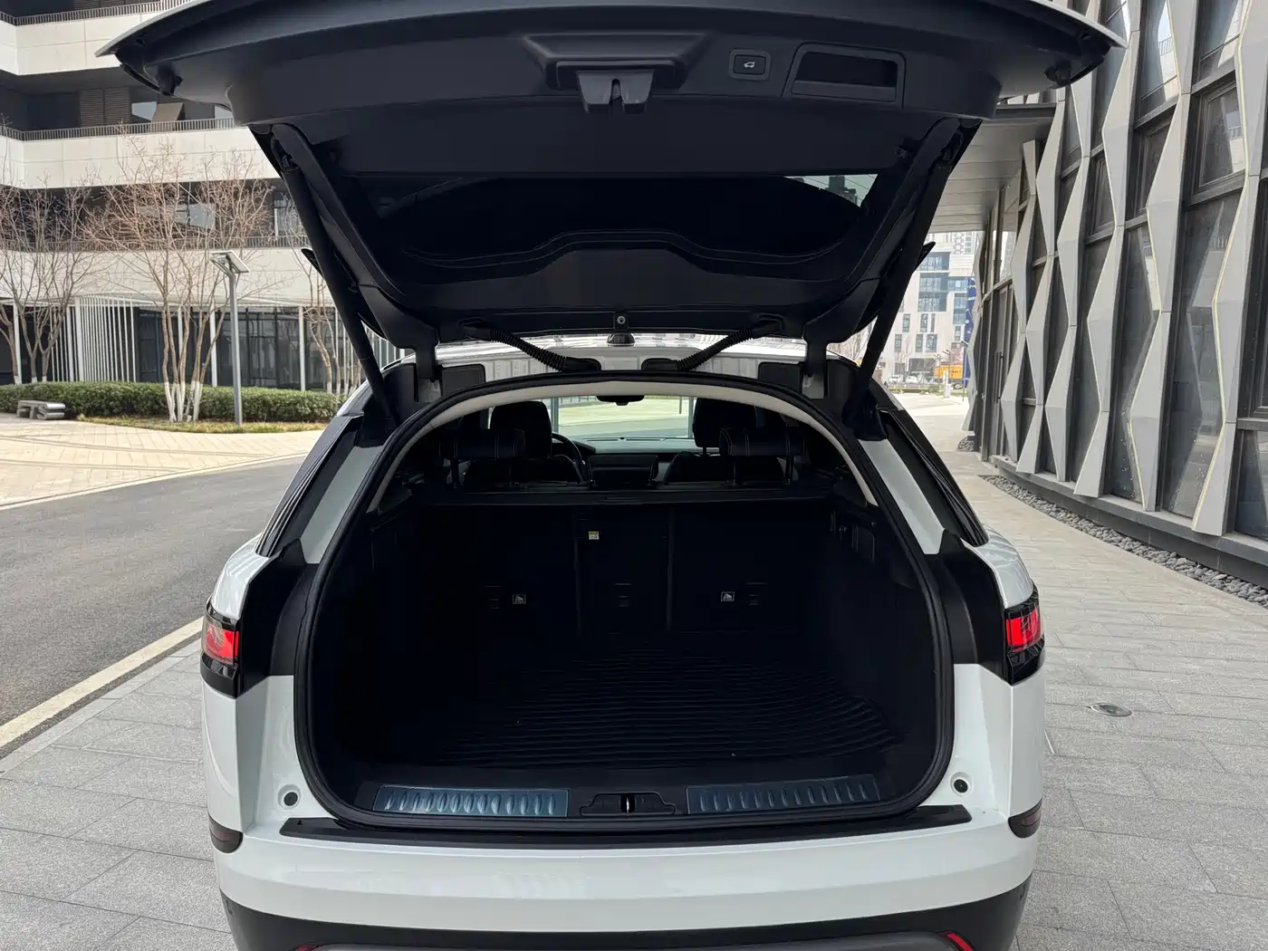 Land Rover Range Rover Velar 2018 P250 S фото 15