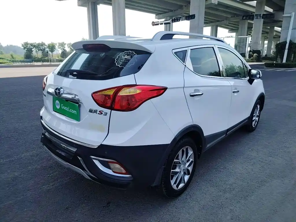 JAC Refine S3 2015 2014 1.5L Manual Luxury