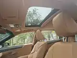 Фото 9 - Lexus ES