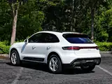 Photo 3 - Porsche Macan