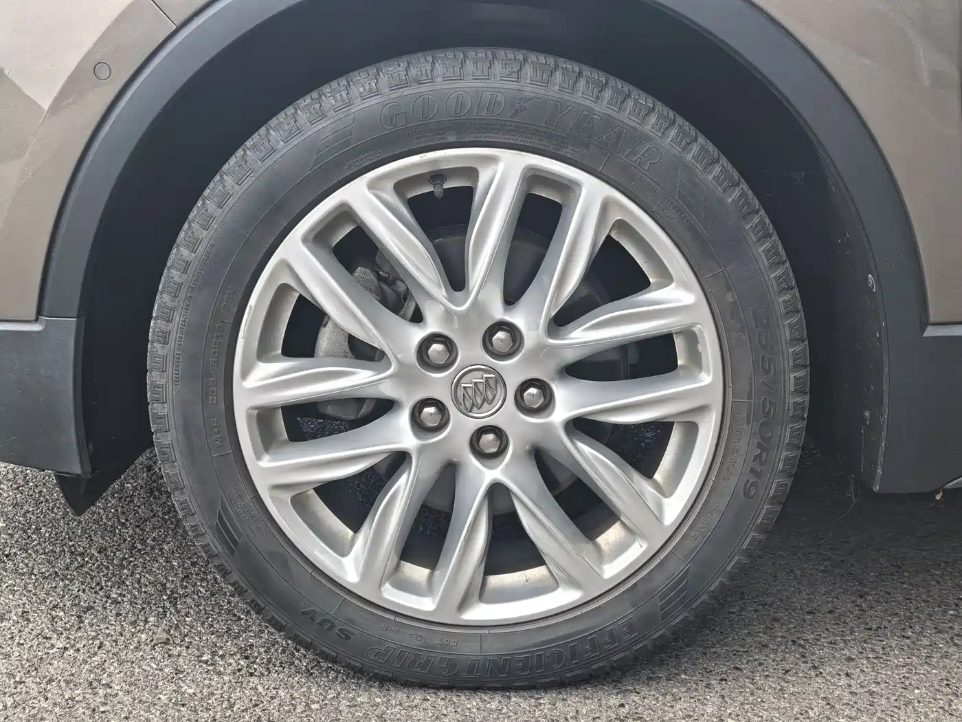 Buick Envision Plus 2018 28T 4WD Luxury фото 8
