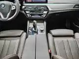 صورة 30 - BMW 5 Series
