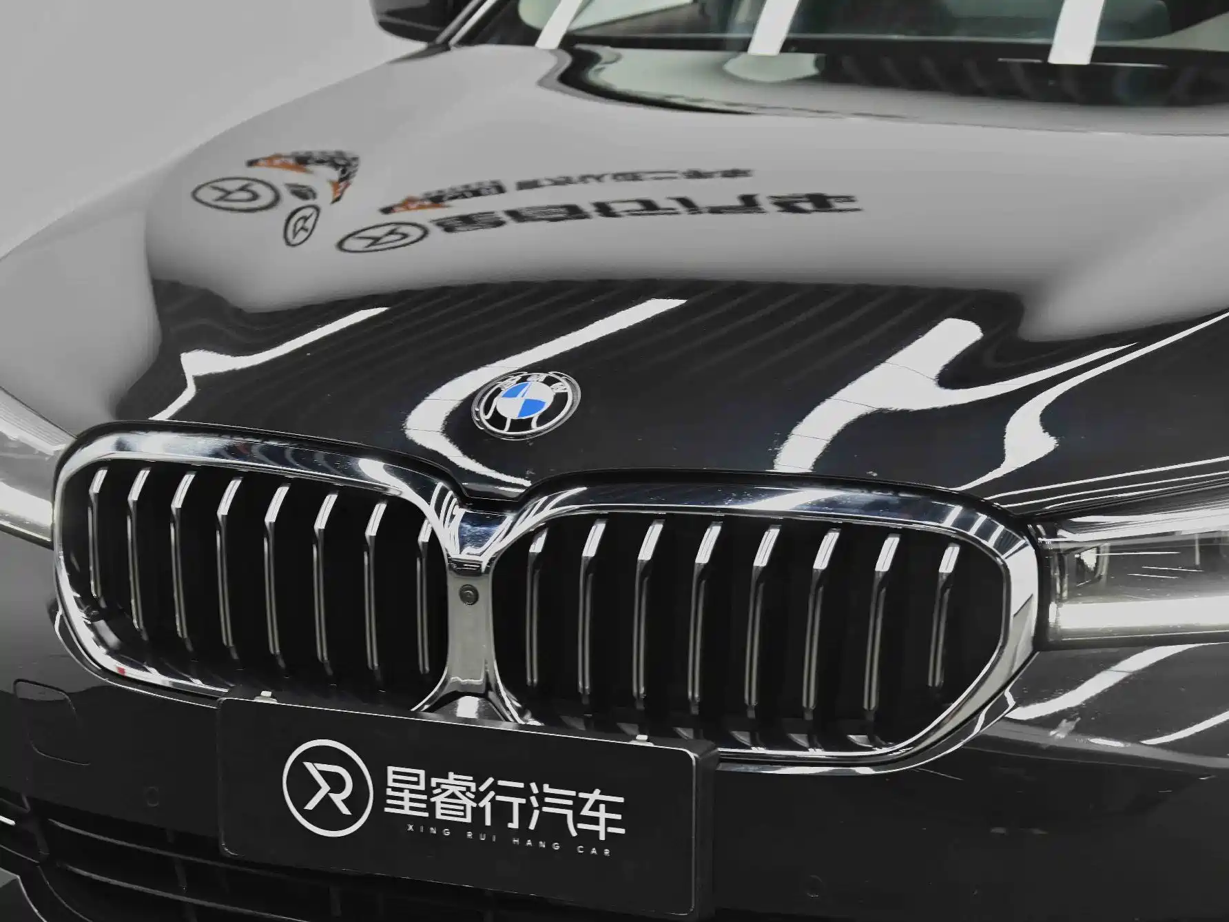 صورة 13 - BMW 5 Series