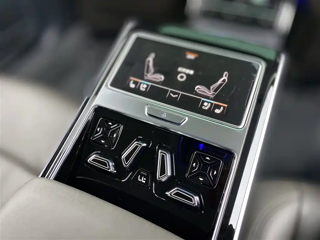 Audi A8 2019 Facelift Plus A8L 55 TFSI quattro Luxury фото 25