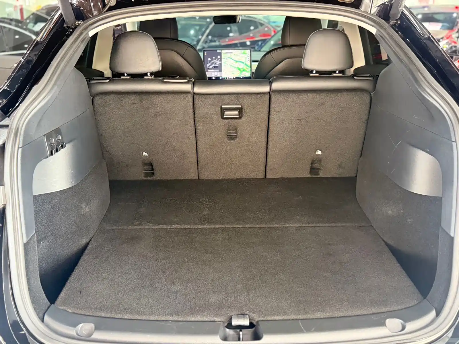 Фото 16 - Tesla Model Y