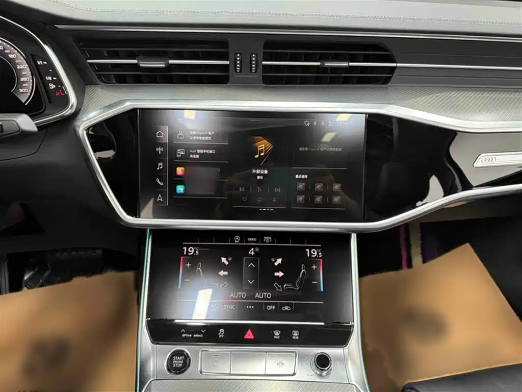Audi A6L 2023 40 TFSI Luxury Elegance фото 9