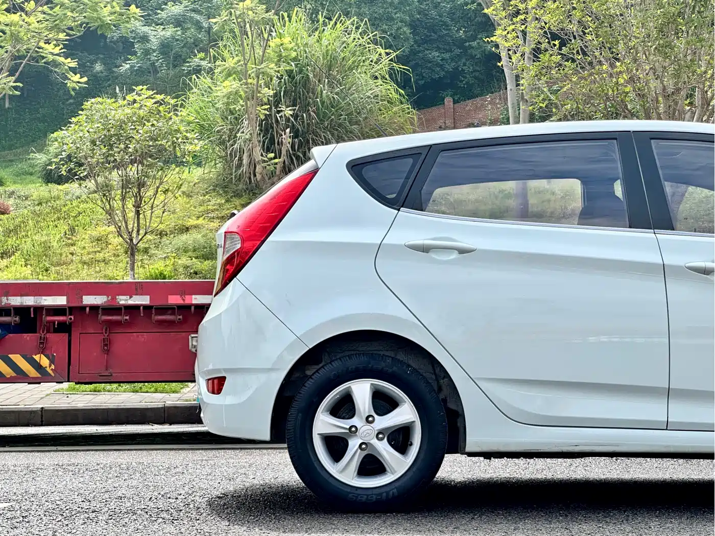 Hyundai Reina 2014 2014 1.4L Manual GLX