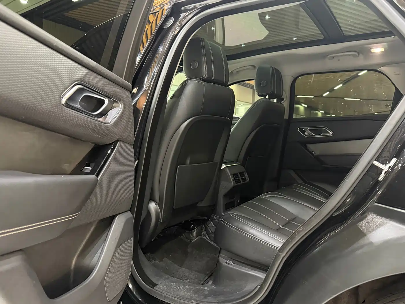 Land Rover Range Rover Velar 2018 P380 R-DYNAMIC S фото 6