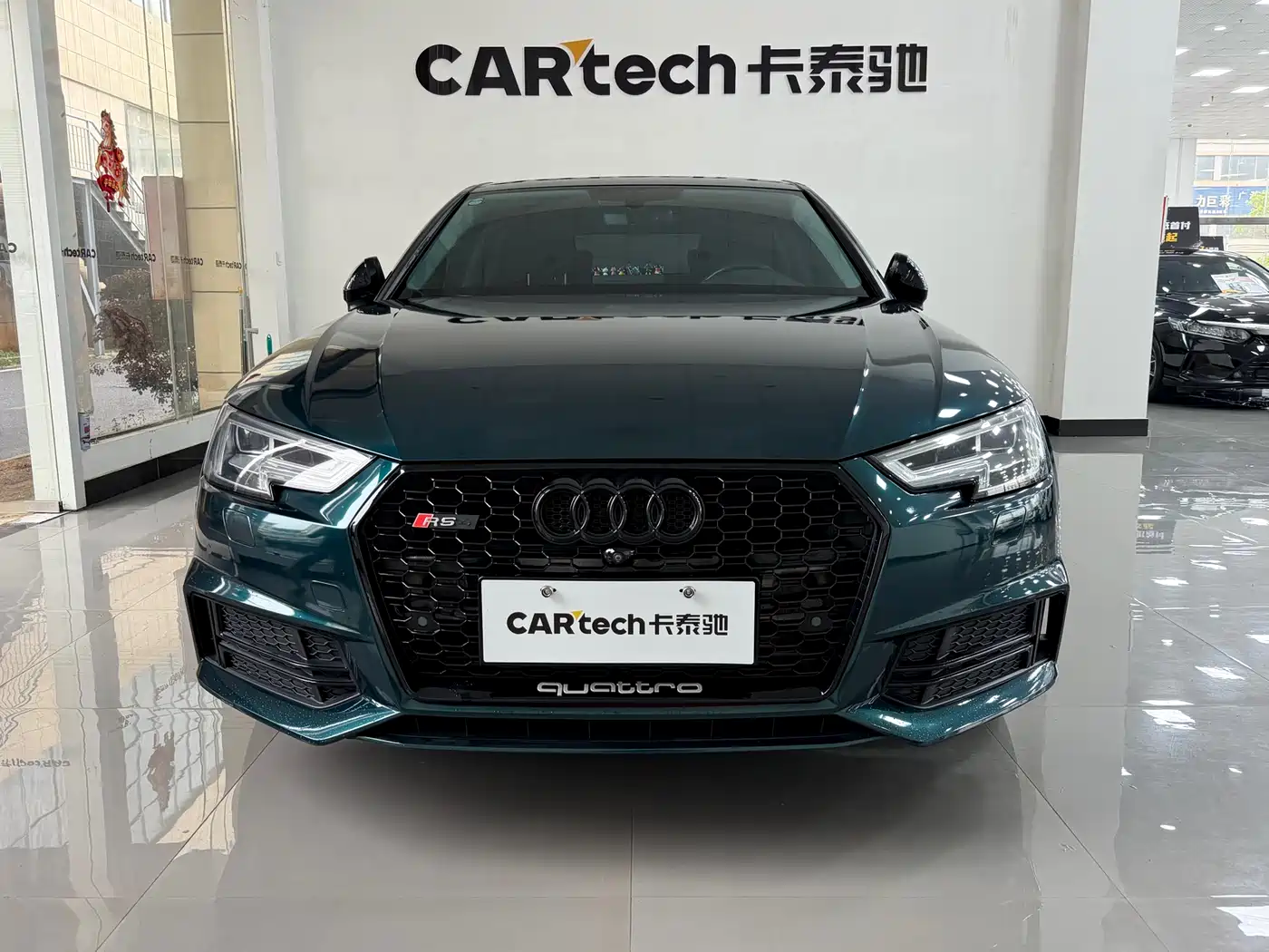 Audi A4L 2018 30th Anniversary 40 TFSI Sport фото 2