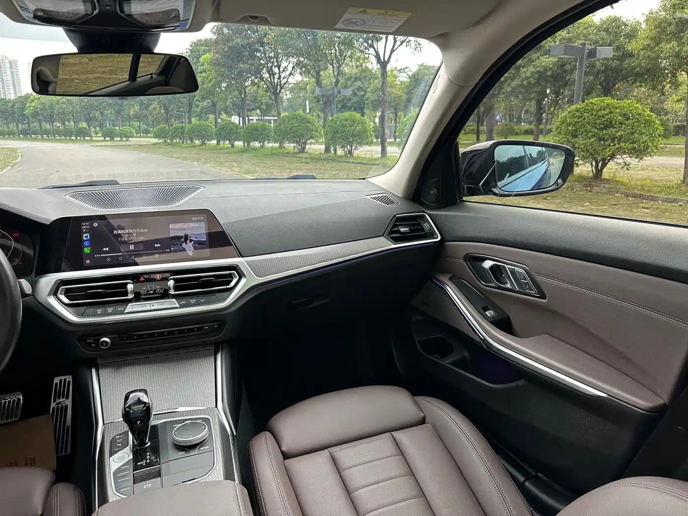 BMW 3 Series 2021 325Li M Sport Night Edition фото 14