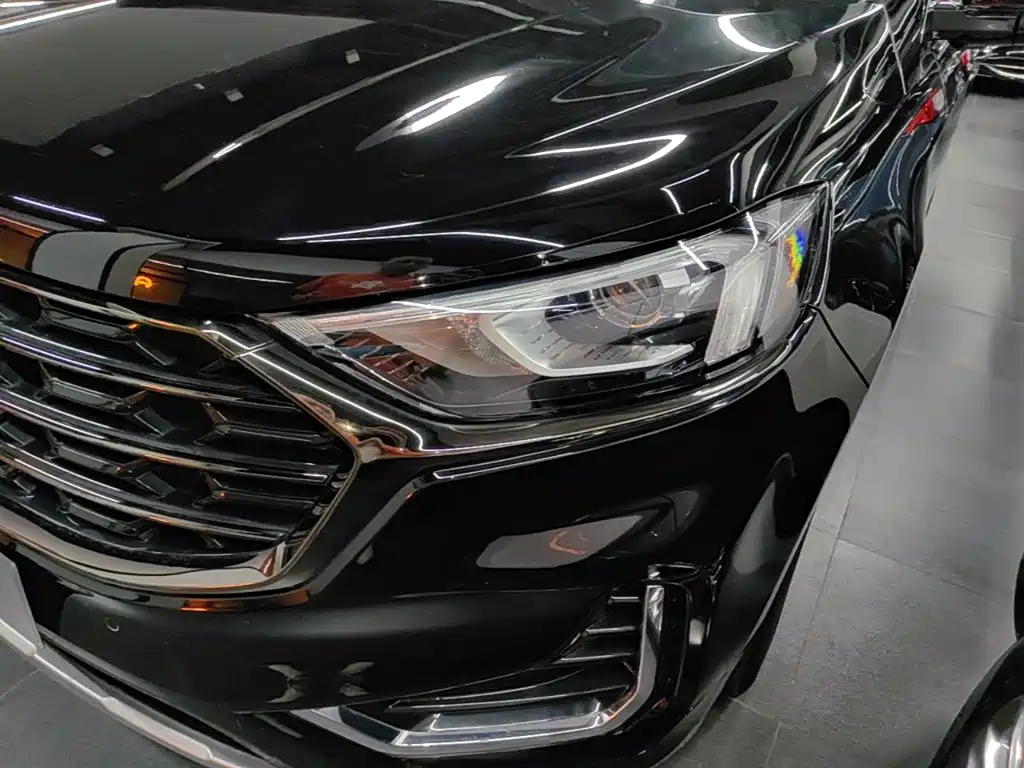 Ford Edge 2022 2021 PLUS EcoBoost 245 FWD Luxury Sharp 7-seater