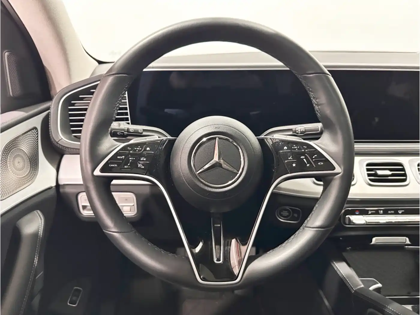 Mercedes-Benz GLE 2024 GLE 350 4MATIC Sport фото 9