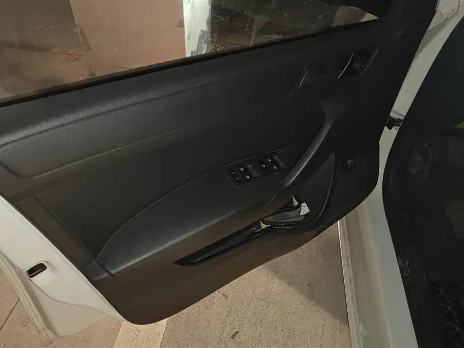 Volkswagen Santana 2019 1.5L Manual Trend China V фото 7