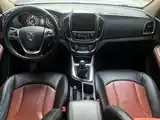Фото 6 - Baojun 560