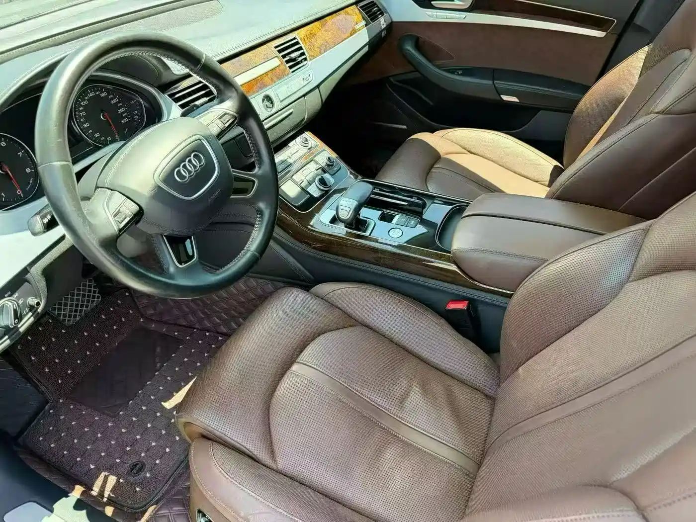 Audi A8 2017 A8L 45 TFSI quattro Comfort фото 3