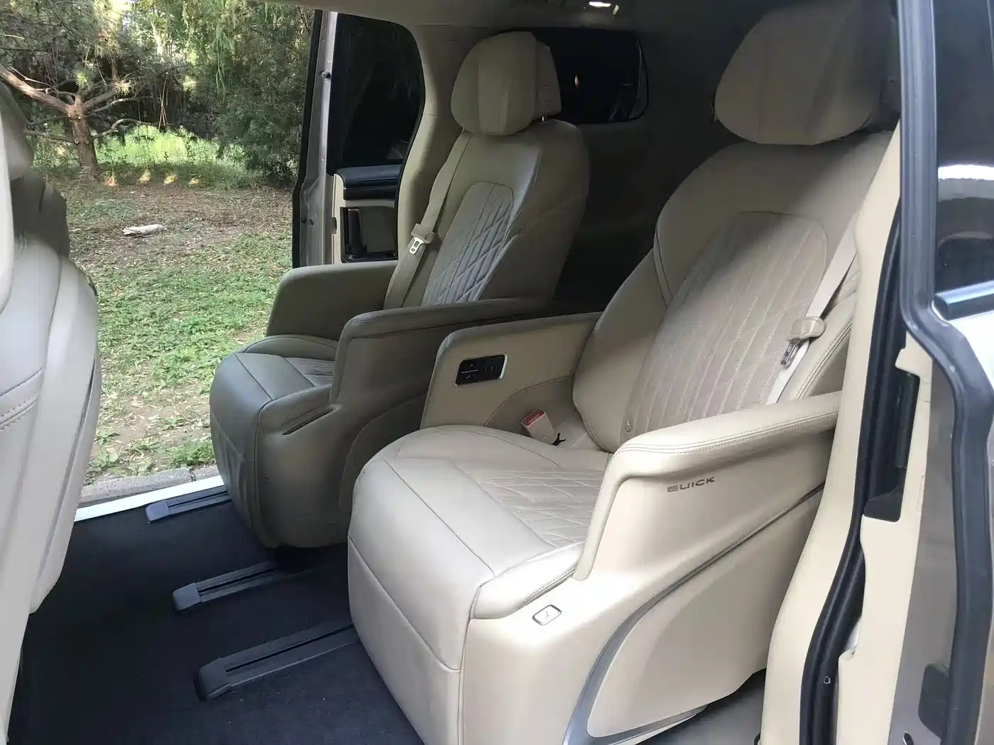 Buick GL8 2023 ES Landmaster Flagship фото 9